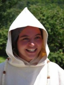 Uma jovem noviça, das monjas de Belém